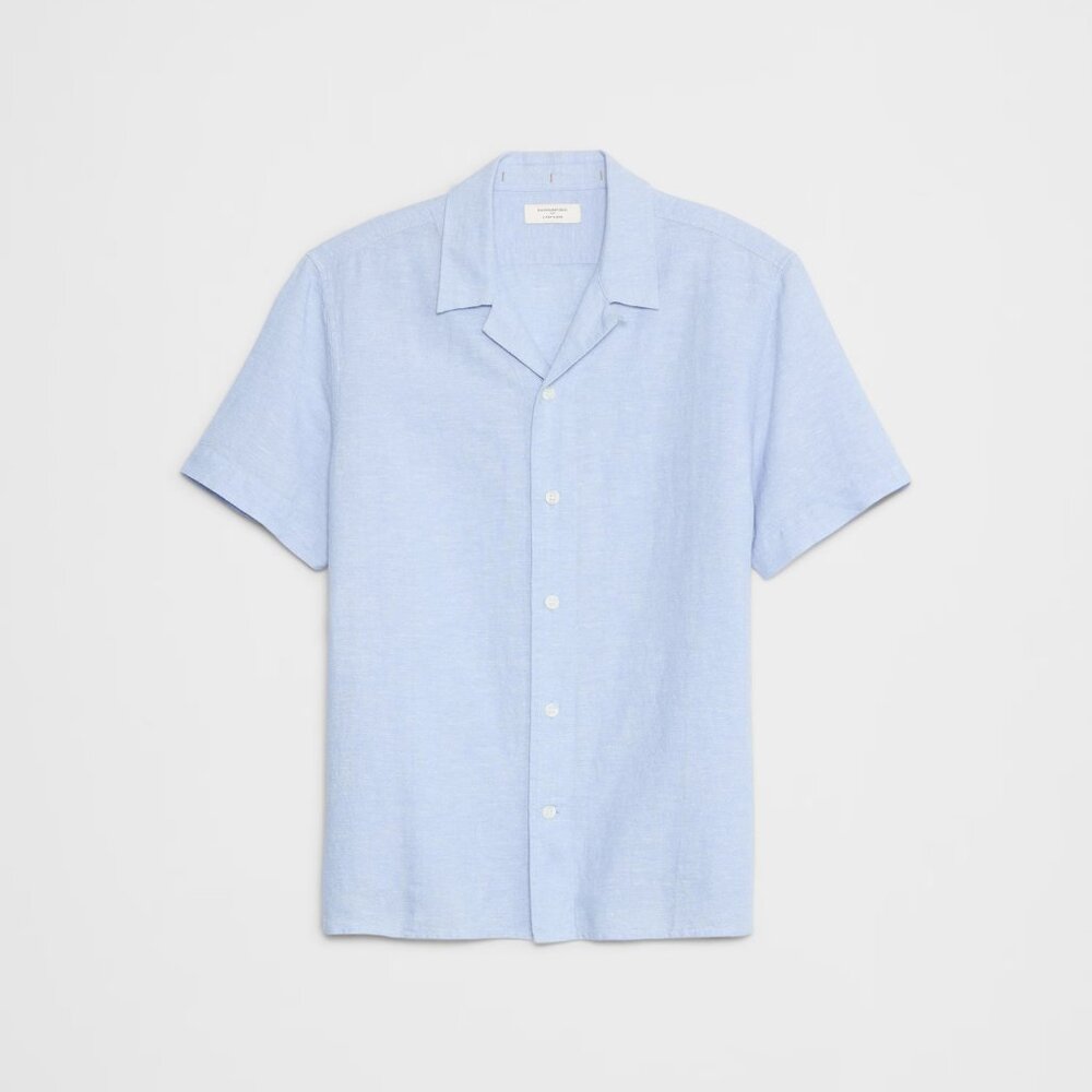 Banana Republic Men's Light Blue Button-Down Polo Shirt - Large - New with Tags